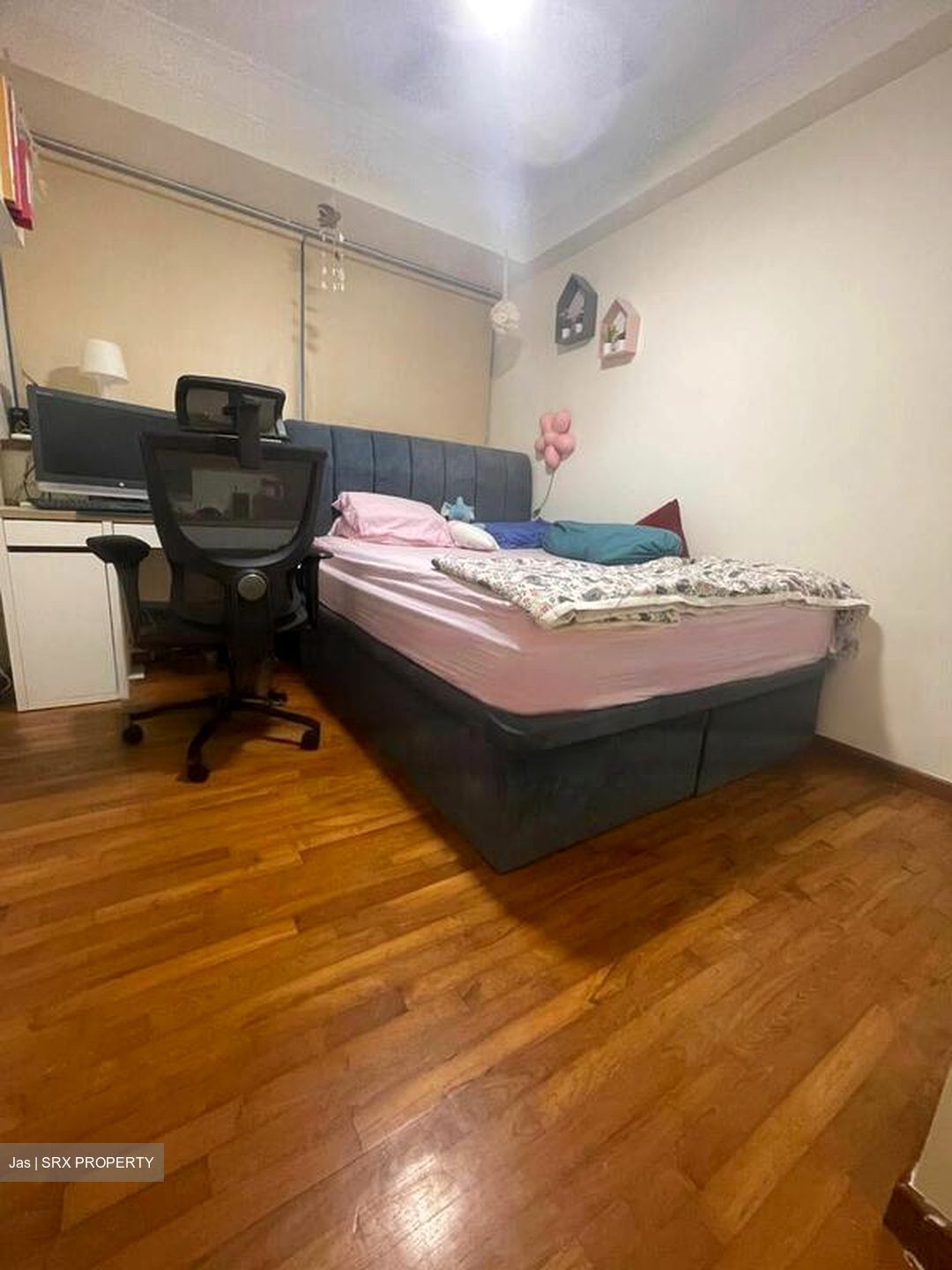 The Esparis (D18), Condominium #464234481